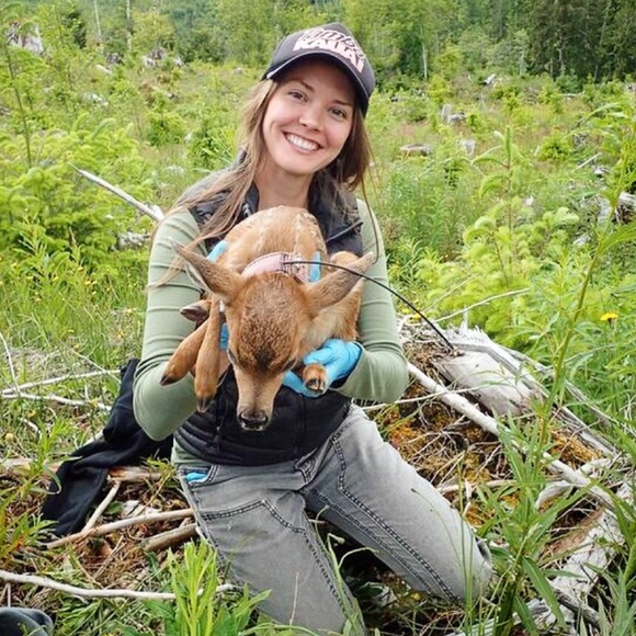 Meet your Posher, Cameron - Picture 6 of 8